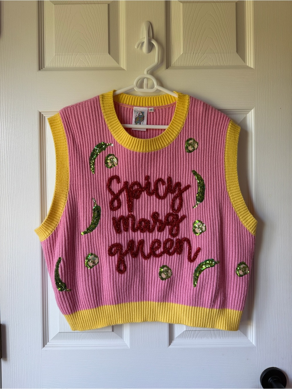 QUEEN OF SPARKLES Pink Spicy Marg Queen - M